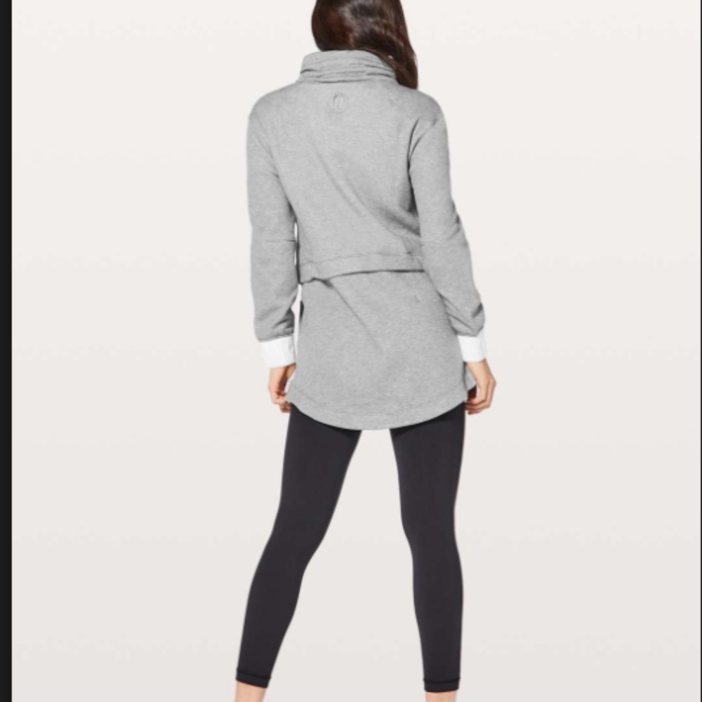 ⭐️LAST ONE  Lululemon Athletica Apparel Jacket - Picture 5 of 7